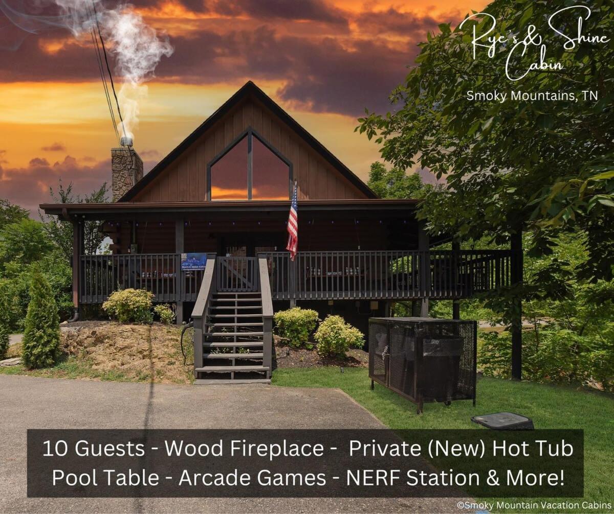 Ryes And Shine Bootlegger'S Cabin! Hot Tub* Pool* Arcade* Billiards *Ev * Pet Friendly Sevierville Buitenkant foto